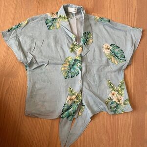 Aritzia Tropical Leaf Print Button-Up Blouse - XXS
